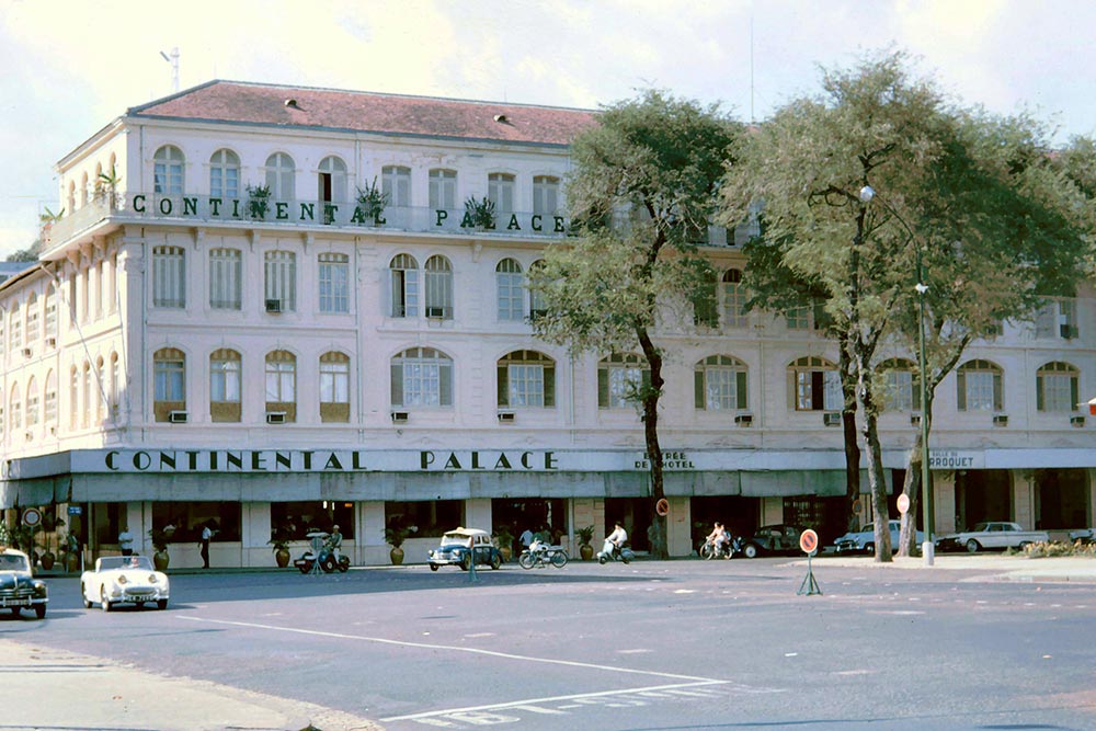 Hình ảnh khách sạn Continental trước đây