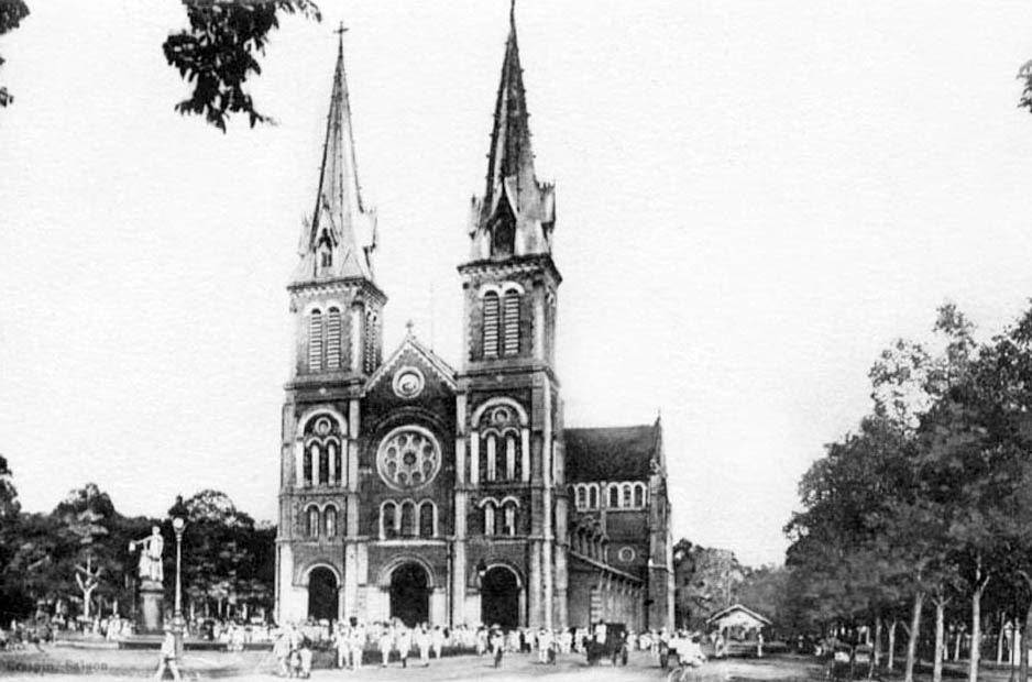 Nhà thờ Đức Bà - Dấu ấn Sài Gòn xưa