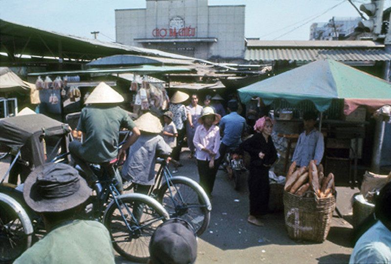 Chợ Bà Chiểu năm 1971.
