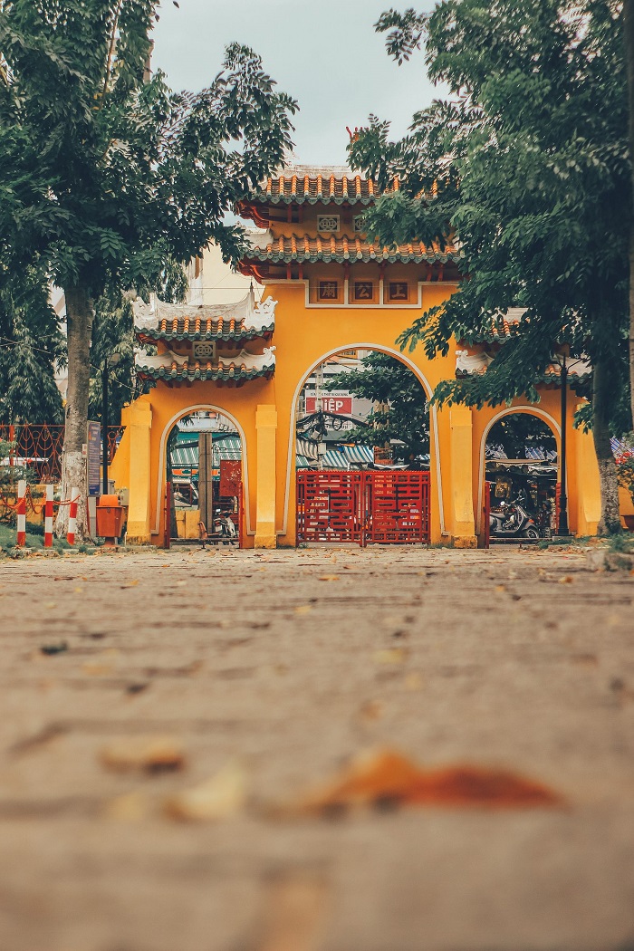 Lăng Ông Bà Chiểu là công trình văn hóa tâm linh lớn nhất Sài Gòn