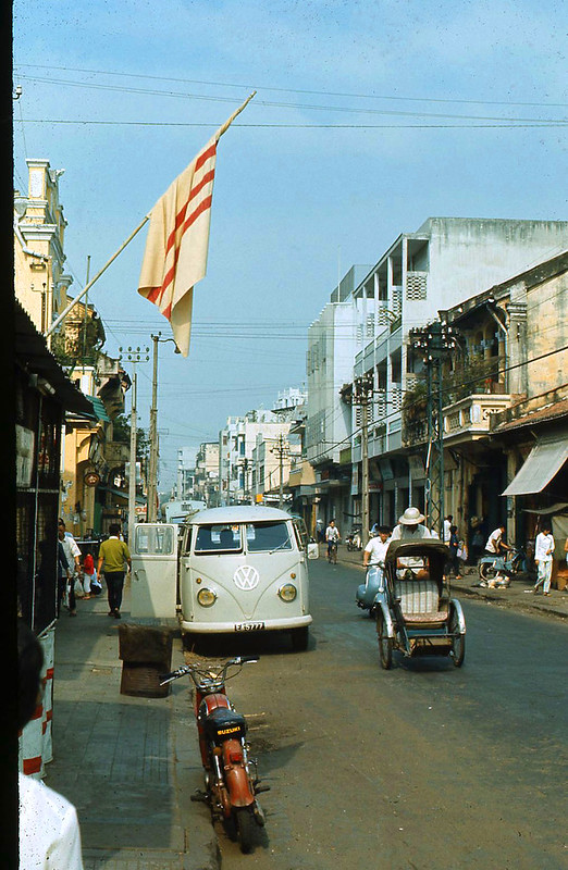 Đườnɡ Nɡuγễn Τrãι̇ - Sài Gòn 1970