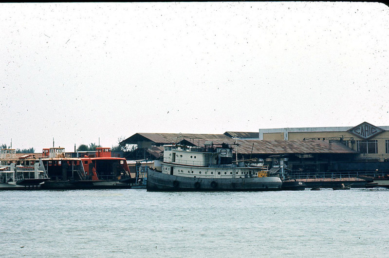 Sài Gòn 1970 - Xưởng đóng tàu Caric bên kia sông Sài Gòn (Thủ Thiêm)