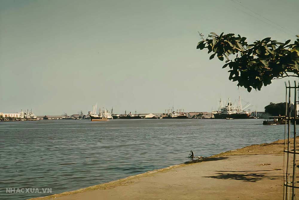 Sông Sài Gòn năm 1956