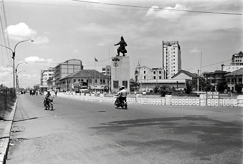 Hình ảnh Công trường Mê Linh ở Sài Gòn qua những biến cố lịch sử