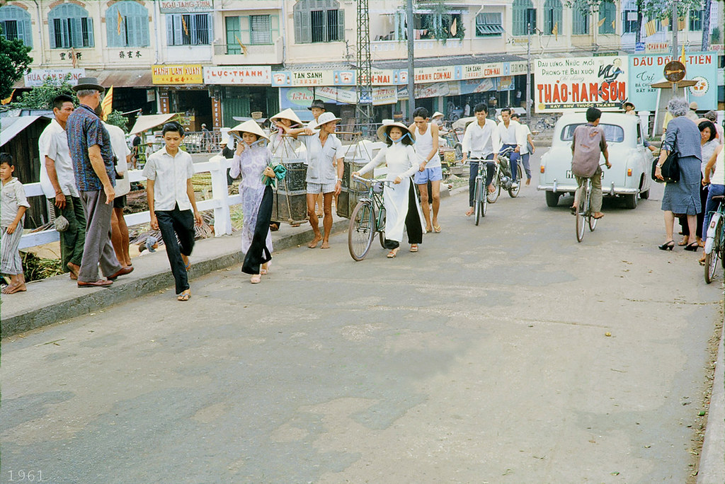 SAIGON 1961 - Cầu Ông Lãnh - Bến Chương Dương | manhhai | Flickr