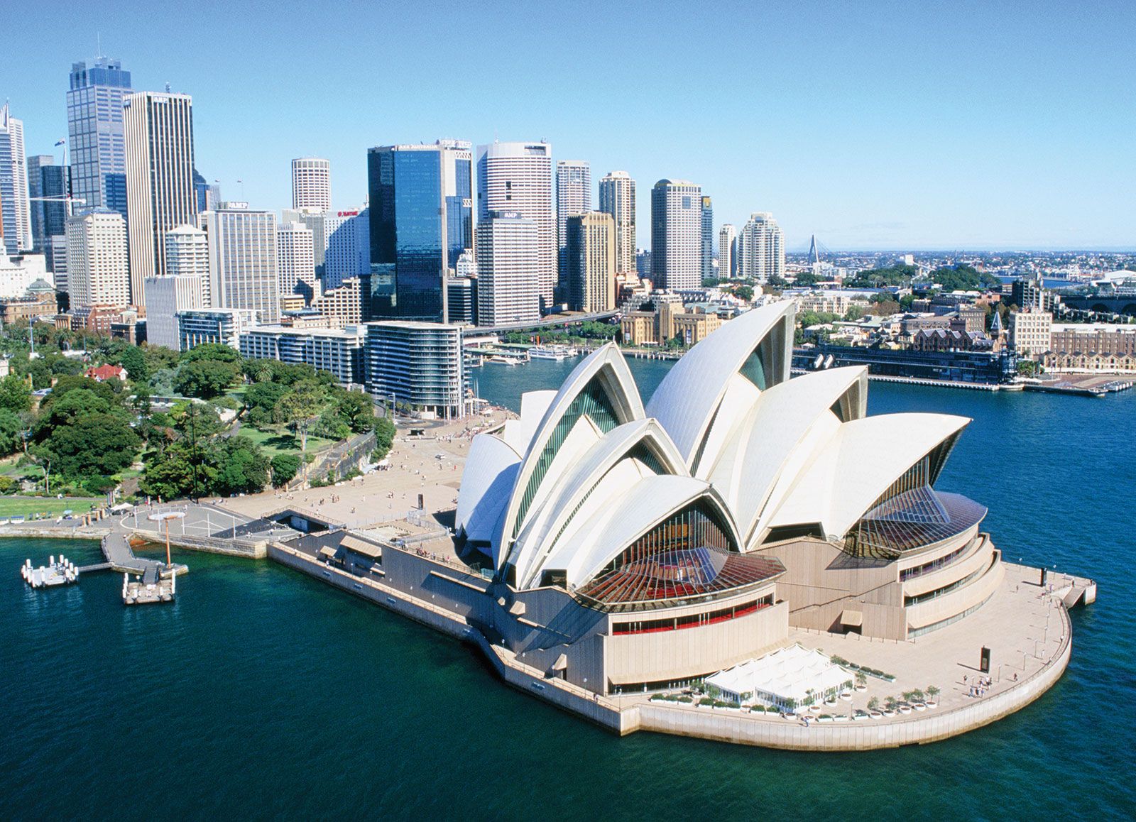 Sydney Opera House | History, Location, Architect, Design, Uses, Interior, Materials, & Facts | Britannica