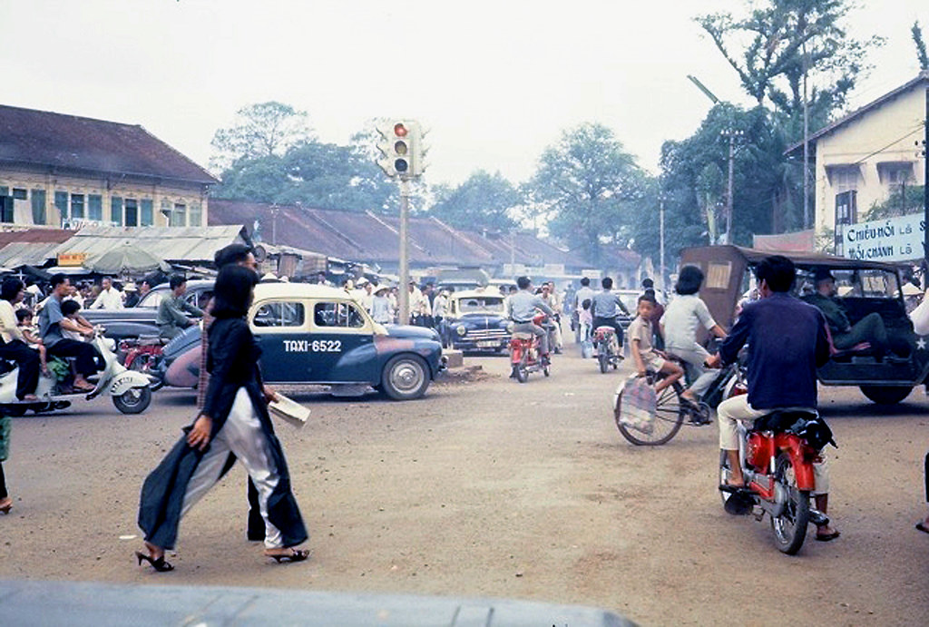 SAIGON 1960s - Công trường Hồng Bàng (tỉnh Gia Định) phía … | Flickr