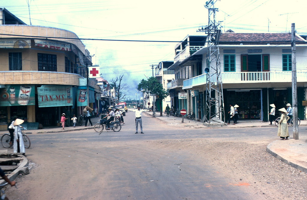 Quang Tri City 1969 - Nga tu Quang Trung - Tran Hung Dao | Flickr